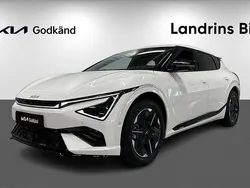 Vit (vit pearl metallic) Begagnad 2025 Kia EV6 3 SUV | 585 300 kr