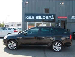 Svart Begagnad 2012 Skoda Octavia Elegance Kombi | 44 900 kr (Bra pris)