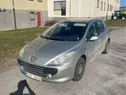 Grå Begagnad 2008 Peugeot 307 Halvkombi | 20 000 kr (Marknadspris)