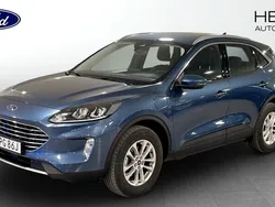 Begagnad 2022 Ford Kuga Titanium SUV | 259 900 kr (Bra pris)