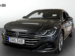 Mörkgrå Begagnad 2021 VW Arteon R-line Kombi | 289 800 kr (Marknadspris)