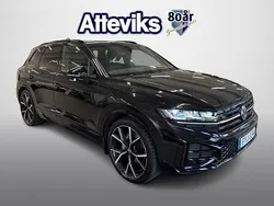 Svart Begagnad 2024 VW Touareg R-line SUV | 828 900 kr (Dyr)