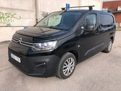 Svart Begagnad 2020 Citroën Berlingo Minibuss | 149 750 kr (Bra pris)