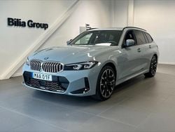 Grå Begagnad 2025 BMW 330e M Sport Kombi | 599 900 kr
