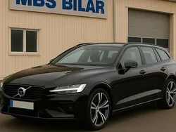 Begagnad 2023 Volvo V60 R-Design Kombi | 429 000 kr (Marknadspris)