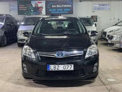 Svart Begagnad 2010 Toyota Auris Hybrid Plus Halvkombi | 74 900 kr (Marknadspris)