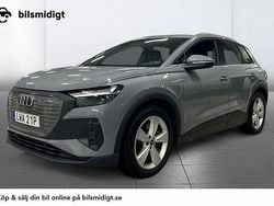 Grå Begagnad 2023 Audi Q4 e-tron Proline SUV | 389 800 kr (Bra pris)