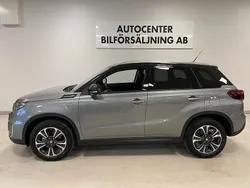 Grå Begagnad 2023 Suzuki Vitara SUV | 338 800 kr (Lite dyr)