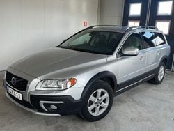 Silver Begagnad 2014 Volvo XC70 Momentum SUV | 139 900 kr (Bra pris)
