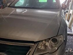 Silver Begagnad 2006 VW Passat Comfortline Kombi | 3 000 kr (Superpris)