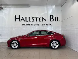 Röd Begagnad 2017 Tesla Model S Sedan | 219 000 kr (Bra pris)