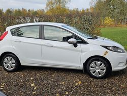 Begagnad 2013 Ford Fiesta Trend Halvkombi | 39 000 kr