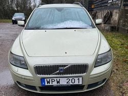 Begagnad 2005 Volvo V50 Kombi | 10 000 kr (Bra pris)