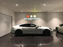 Vit Begagnad 2017 Porsche Panamera Turbo Sport Sedan | 729 000 kr (Bra pris)