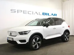 Vit Begagnad 2022 Volvo XC40 SUV | 319 000 kr