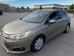 Brun Begagnad 2011 Citroën C4 Halvkombi | 40 000 kr (Marknadspris)