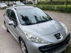 Grå Begagnad 2008 Peugeot 207 Kombi | 15 000 kr (Bra pris)
