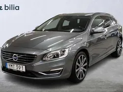 Grå Begagnad 2018 Volvo V60 Momentum Kombi | 199 000 kr (Superpris)