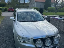 Silver Begagnad 2013 Skoda Superb Ambition Kombi | 65 000 kr (Marknadspris)