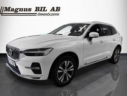 Vit Begagnad 2022 Volvo XC60 Momentum SUV | 389 900 kr (Superpris)
