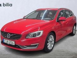 Röd Begagnad 2015 Volvo V60 Business Edition Kombi | 139 000 kr (Bra pris)