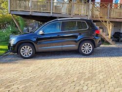 Svart Begagnad 2015 VW Tiguan Sportline SUV | 105 000 kr (Marknadspris)