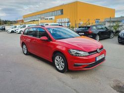 Röd Begagnad 2018 VW Golf VII Kombi | 139 900 kr (Marknadspris)