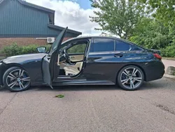 Svart Begagnad 2020 BMW 330e M Sport Sedan | 350 000 kr (Marknadspris)