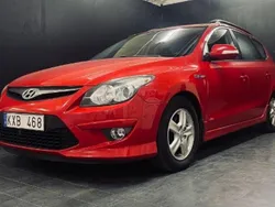Röd Begagnad 2011 Hyundai i30 Kombi | 49 900 kr (Dyr)