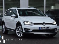 Vit Begagnad 2015 VW Golf Alltrack Kombi | 167 900 kr (Marknadspris)