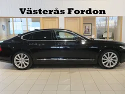 Svart Begagnad 2017 Volvo S90 Inscription Sedan | 299 900 kr (Marknadspris)