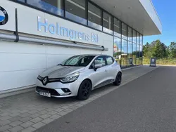 Silver Begagnad 2017 Renault Clio IV Zen Halvkombi | 109 400 kr (Lite dyr)