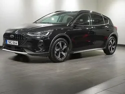 Svart (agate black) Begagnad 2023 Ford Focus Active Halvkombi | 229 900 kr (Lite dyr)