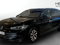 Svart (black) Begagnad 2024 VW Passat Kombi | 389 900 kr (Superpris)