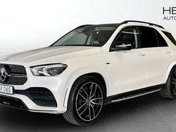 Vit (white) Begagnad 2021 Mercedes 350 AMG SUV | 557 900 kr