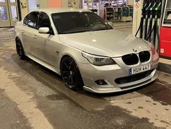 Grå Begagnad 2009 BMW 530 Sedan | 100 000 kr