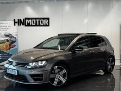 Grå Begagnad 2015 VW Golf VII R Halvkombi | 264 900 kr (Dyr)