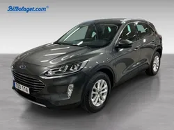 Grå Begagnad 2022 Ford Kuga Titanium SUV | 269 000 kr