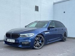 Mörkblå Begagnad 2018 BMW 540 M Sport Kombi | 299 900 kr (Superpris)