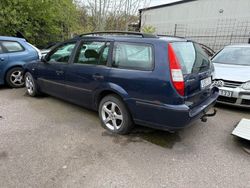 Blå Begagnad 2004 Ford Mondeo Kombi | 10 000 kr (Marknadspris)