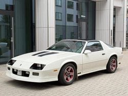 Vit Begagnad 1987 Chevrolet Camaro Halvkombi | 149 900 kr