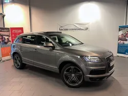 Grå Begagnad 2010 Audi Q7 S-Line SUV | 158 900 kr (Marknadspris)
