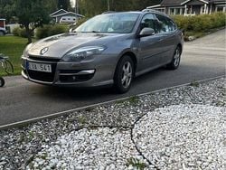Grå Begagnad 2011 Renault Laguna III Kombi | 27 000 kr