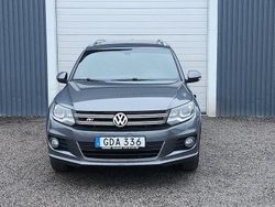 Grå Begagnad 2016 VW Tiguan Sportline SUV | 169 000 kr (Bra pris)