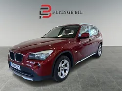 Röd Begagnad 2010 BMW X1 xLine SUV | 99 900 kr (Marknadspris)