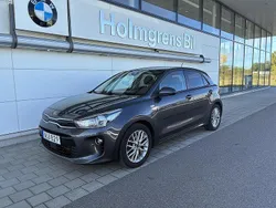 Grå Begagnad 2018 Kia Rio Advance Halvkombi | 119 800 kr (Marknadspris)