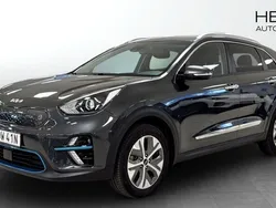 Grå (grey) Begagnad 2022 Kia e-Niro Advance SUV | 279 900 kr (Marknadspris)