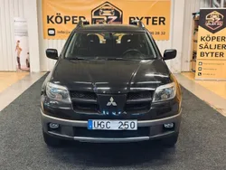 Svart Begagnad 2003 Mitsubishi Outlander SUV | 22 900 kr (Marknadspris)