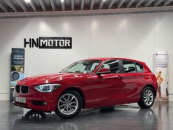 Röd Begagnad 2014 BMW 116 Comfort Edition Halvkombi | 99 900 kr (Marknadspris)