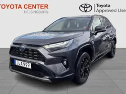 Grå Begagnad 2024 Toyota RAV4 Hybrid Style SUV | 429 900 kr (Bra pris)